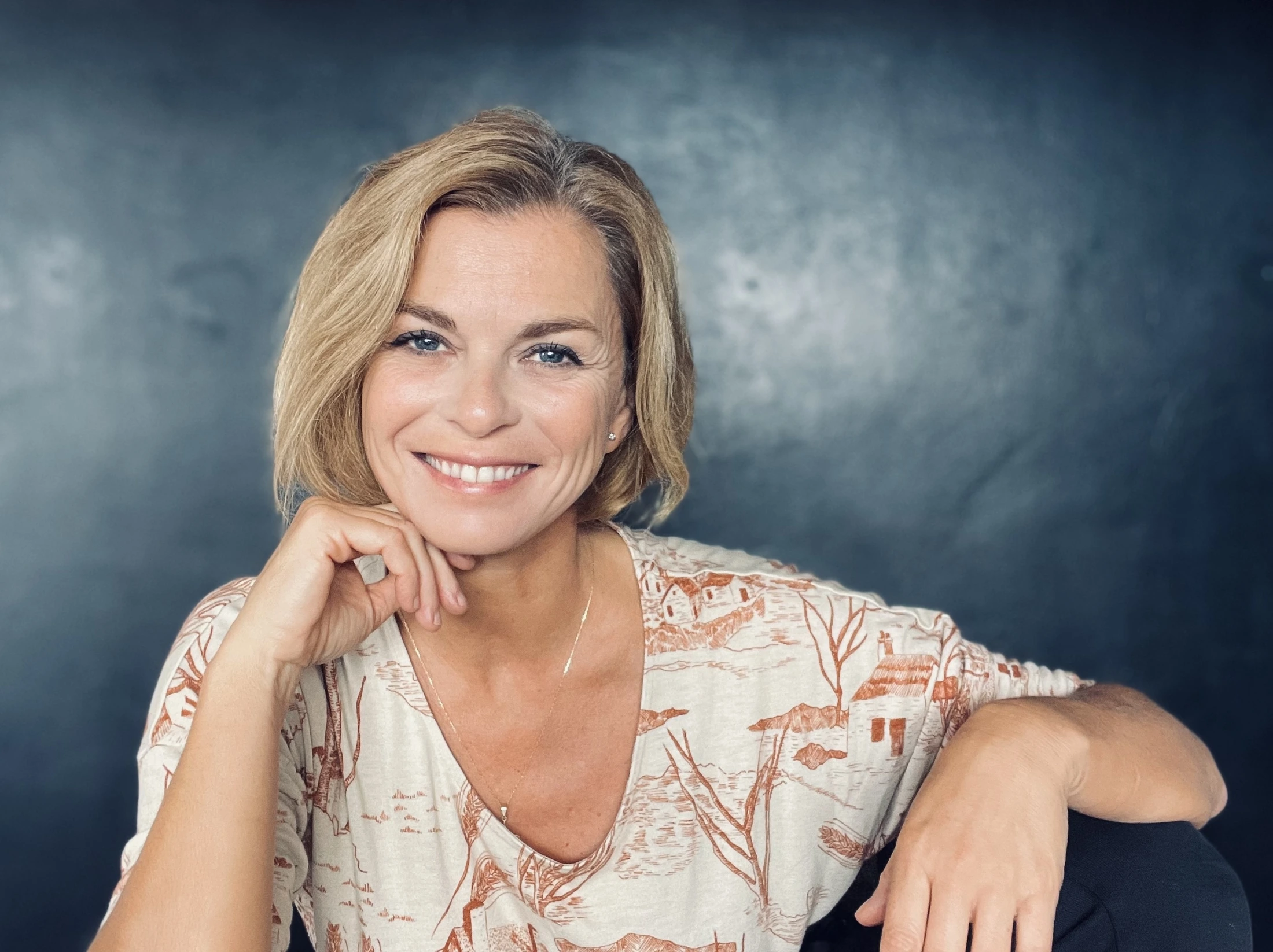 Bibiana Sch&ouml;nh&ouml;fer &middot; About me
